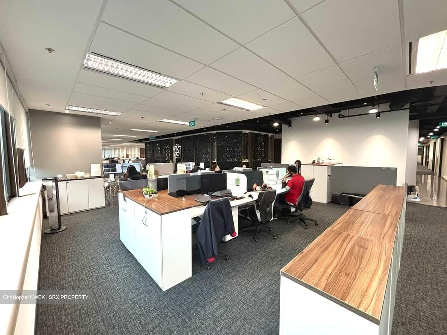 United Square (D11), Office #549026321